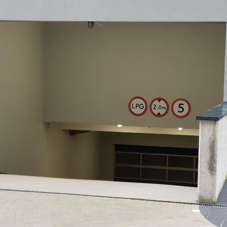 Apartament Male Garbary ポズナン エクステリア 写真