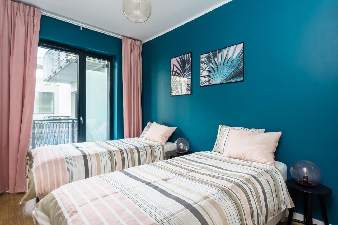 Apartament Male Garbary ポズナン エクステリア 写真